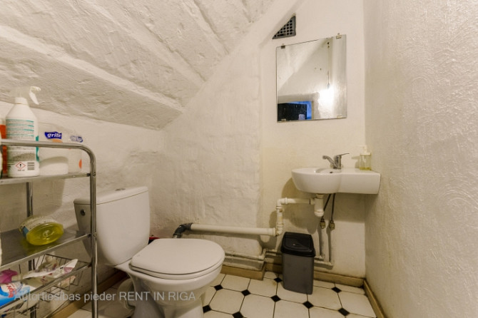 Bright premises near Miera Street, with a beautiful garden in the courtyard.  Two separate rooms wit Рига - изображение 6