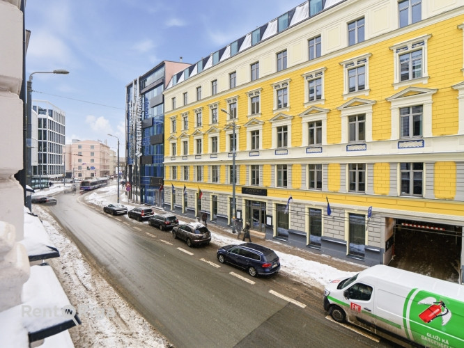 Mēbelēts 2-istabu dzīvoklis Aktīvajā centrā.  Izīrē elegantu un mājīgu divistabu Rīga - foto 7