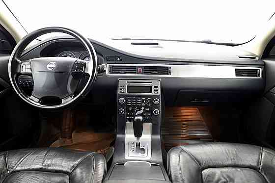 Volvo XC70 Summum ATM 2.4 D5 136kW Tallina