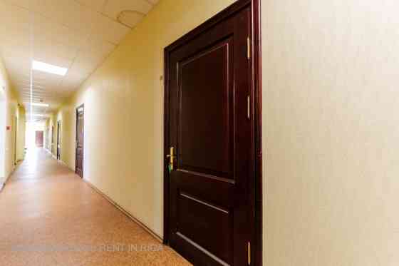 Сдаются офисные помещения в Саркандаугаве  2 этаж  Предлагаются офисные Rīga