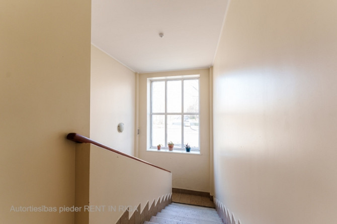 Iznomā biroja telpas Sarkandaugavā  2. stāvā  Piedāvājumā biroja telpas Sarkandaugavā, Rīga - foto 7