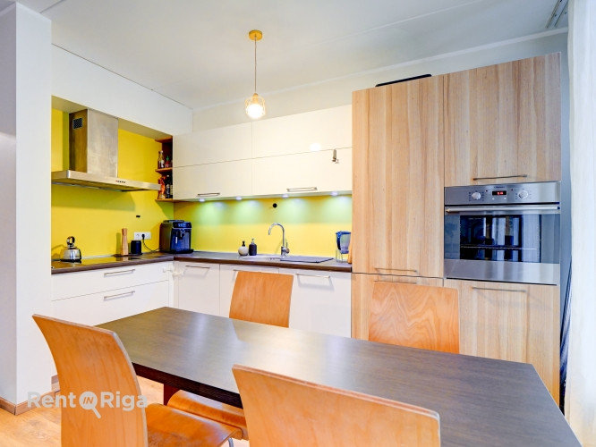 Izīrē 2-istabu dzīvokli jaunajā projektā, kas atrodas Ēbelmuižas parkā!  Īres cenā Rīga - foto 1