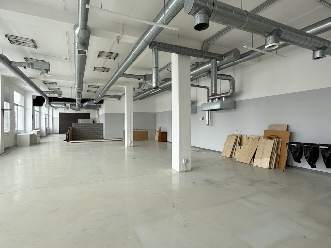 Коммерческие помещения для производства в Югле с высокими потолками.  Сдаются Рига - изображение 5