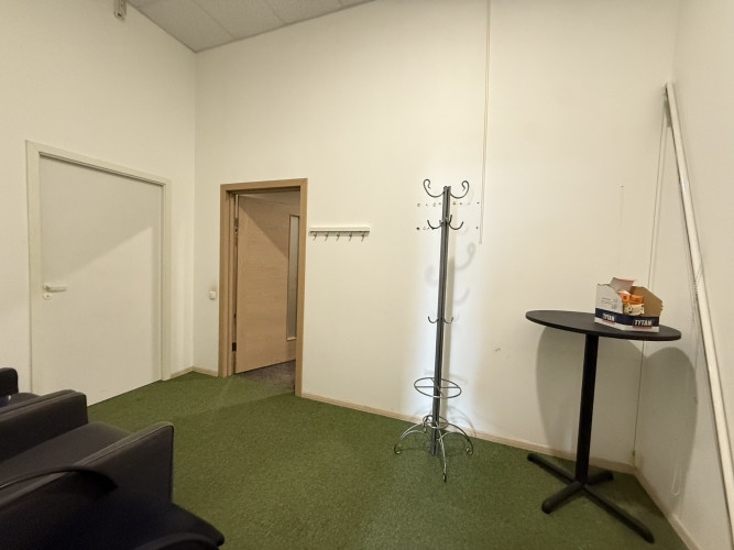 Сдаются офисные помещения в Югле  4 этаж.  Предлагаются офисные помещения на 4 Рига - изображение 5