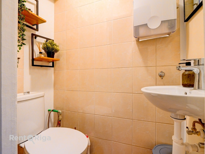 Tirdzniecības / kafejnīcas telpas īrei  Tērbatas ielā.  Piemērota vienkārša kafejnīcai, Rīga - foto 9