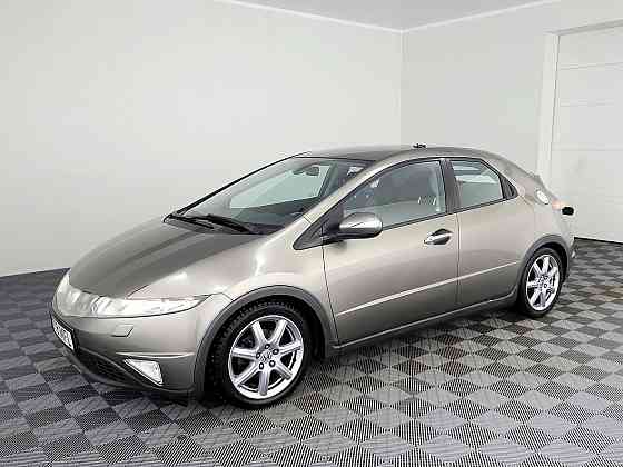 Honda Civic Elegance 1.8 103kW Tallina