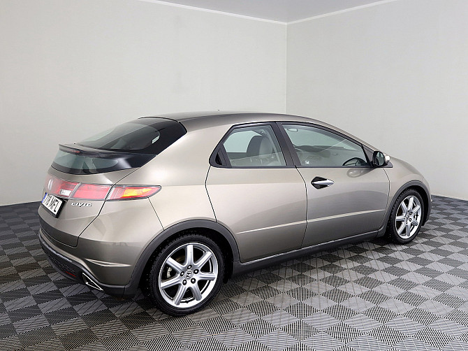 Honda Civic Elegance 1.8 103kW Таллин - изображение 3