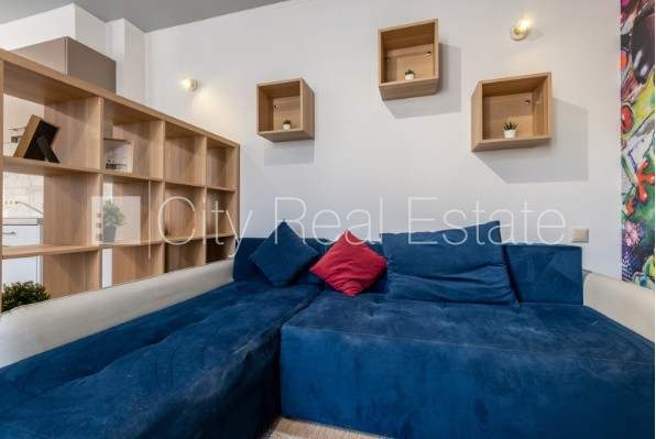 Zeme īpašumā, privātmāja, zaļā teritorija 2600 m2, slēgts pagalms, vieta automašīnai, Jūrmala - foto 4