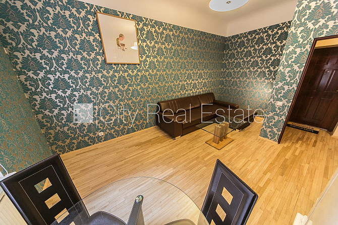 Zeme īpašumā, privātmāja, zaļā teritorija 2600 m2, slēgts pagalms, vieta automašīnai, Jūrmala - foto 13