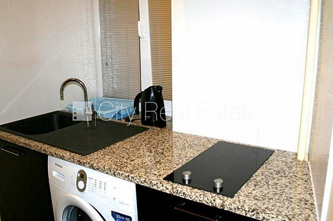 Zeme īpašumā, privātmāja, zaļā teritorija 2600 m2, slēgts pagalms, vieta automašīnai, Jūrmala - foto 16