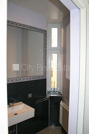 Zeme īpašumā, privātmāja, zaļā teritorija 2600 m2, slēgts pagalms, vieta automašīnai, Jūrmala - foto 19