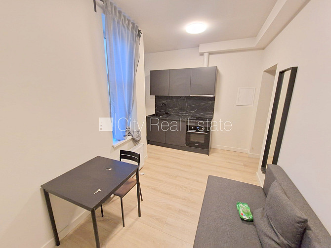 Zeme īpašumā, jaunceltne, keramzīta bloku sienas, labiekārtots apzaļumots pagalms, slēgts Jūrmala - foto 11