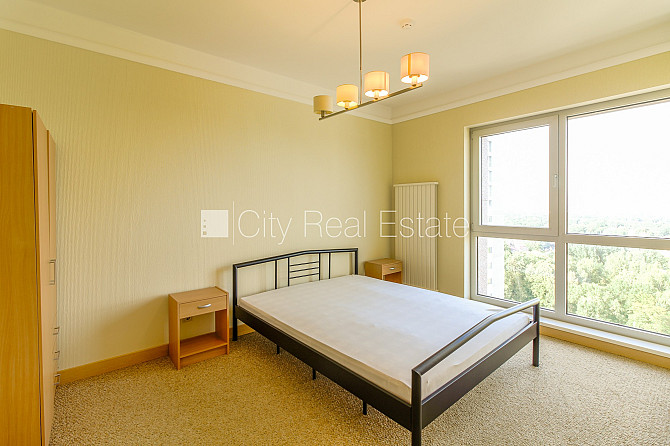 Zeme īpašumā, jaunceltne, keramzīta bloku sienas, labiekārtots apzaļumots pagalms, slēgts Jūrmala - foto 5