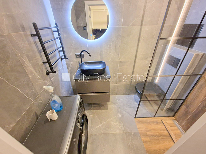 Fasādes māja, labiekārtota apzaļumota teritorija, labiekārtots apzaļumots pagalms, slēgts Rīga - foto 16