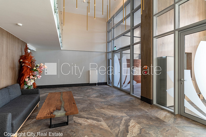 Fasādes māja, renovēta māja, teritorijas iebrauktuves vārti aprīkoti ar automatizētu Rīga - foto 18