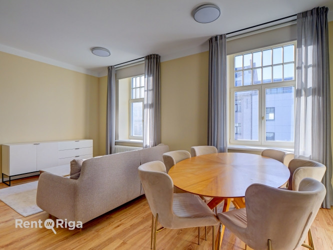 Стильная 2-комнатная квартира в югендстильном доме в центре Риги  Живите там, где Рига - изображение 3