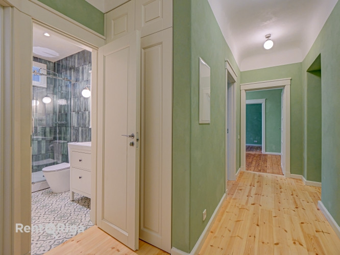 В аренду предлагается отремонтированная квартира в историческом здании.  + Рига - изображение 8