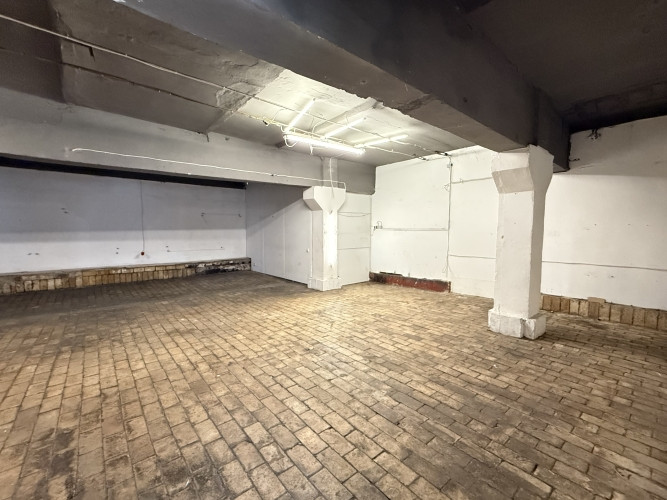 Darbnīcas/noliktavas telpas vēsturiskajā Rīgas Kinostudijas ēkā.  Plašas telpas, kas sastāv no 4 ats Рига - изображение 4