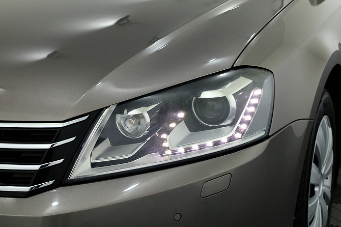 Volkswagen Passat Highline ATM 1.4 110kW Tallina - foto 8