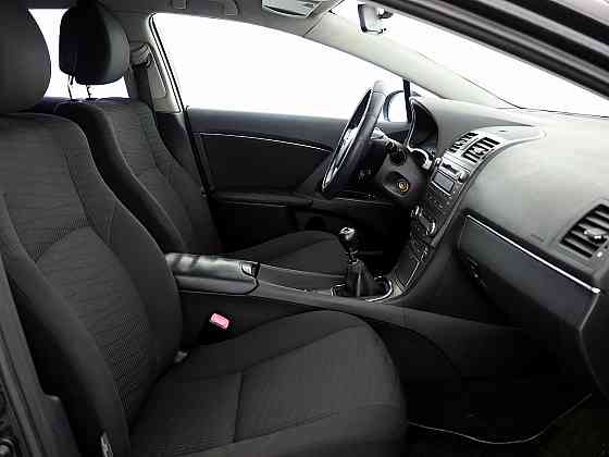 Toyota Avensis Linea Sol 1.8 108kW Tallina