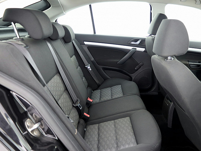 Skoda Octavia Comfortline Facelift ATM 1.2 77kW Tallina - foto 7