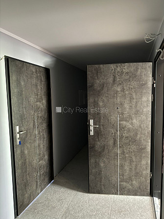 Jaunceltne, vieta automašīnai, ir lifts, balkons 17 m2, logi vērsti uz parka pusi, guļamistabu Jūrmala - foto 11