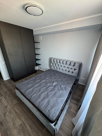 Jaunceltne, vieta automašīnai, ir lifts, balkons 17 m2, logi vērsti uz parka pusi, guļamistabu Jūrmala - foto 5