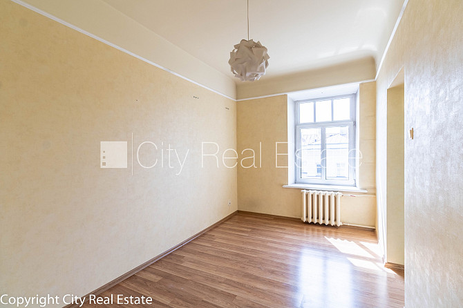 Renovēta māja, vieta automašīnai, ir lifts, balkons, guļamistabu skaits 2 gab., istabas Rīga - foto 19