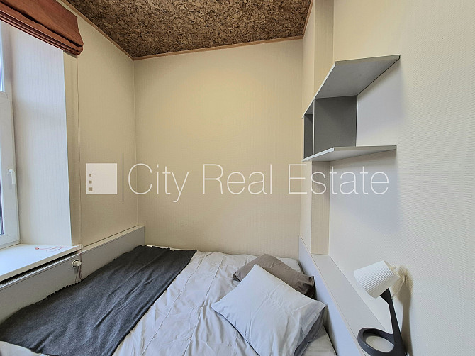 Pagalma ēka, slēgts pagalms, ieeja no pagalma, beletāža, logi vērsti uz pagalma pusi, viena Rīga - foto 20