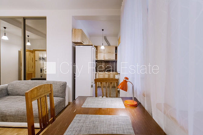 Šo dzīvokli izīrē pa diennaktīm (īstermiņa īre), īres cena sludinājumā norādīta par Rīga - foto 12