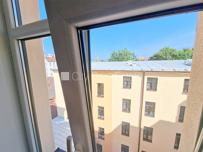 Pagalma ēka, renovēta māja, slēgts pagalms, apsargāts pagalms, ieeja no ielas un pagalma, Rīga - foto 9