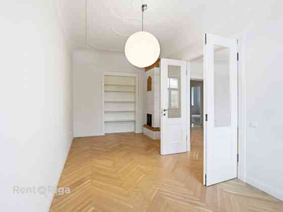 Предлагается функциональная и удобная квартира в одном из самых востребованных Рига