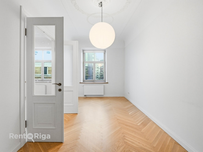 Предлагается функциональная и удобная квартира в одном из самых востребованных Рига - изображение 3