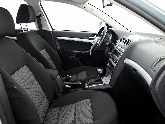 Skoda Octavia Comfortline Facelift ATM 1.4 90kW Tallina - foto 6