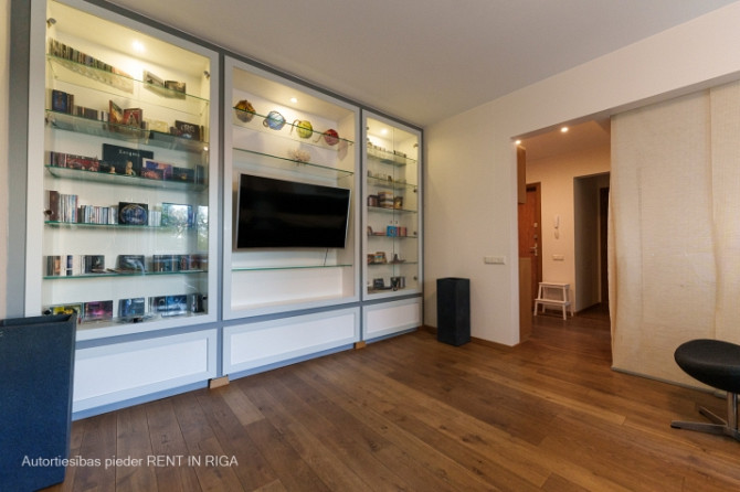 Kvalitatīvs, mājīgs un aprīkots 3 istabu dzīvoklis klusā iekšpagalma mājā.  Ērts Rīga - foto 5