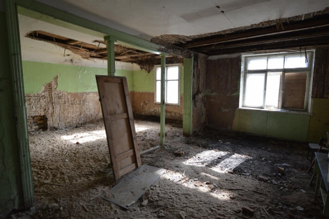 Premises located on the ground floor of a wooden residential building.  Total area of the premises:  Рига - изображение 4