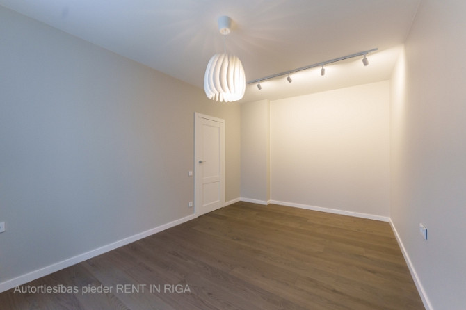Прекрасная возможность арендовать  квартиру в реновированном проекте в Рига - изображение 8