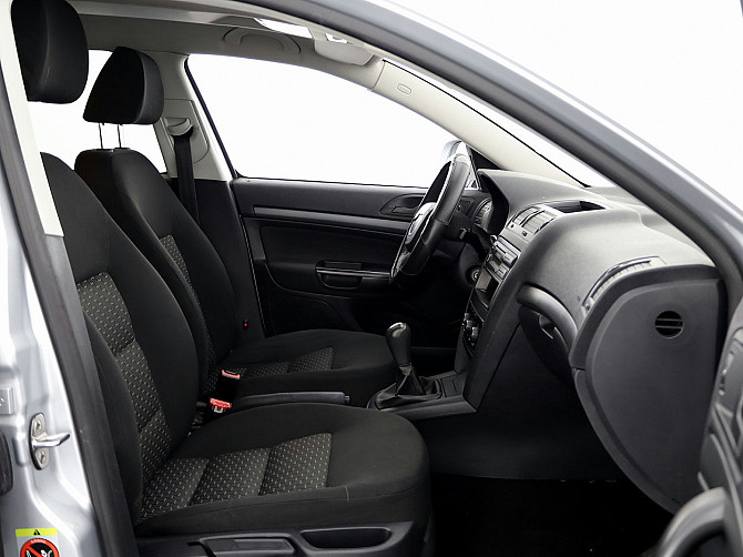 Skoda Octavia Comfortline Facelift 1.6 75kW Tallina - foto 6