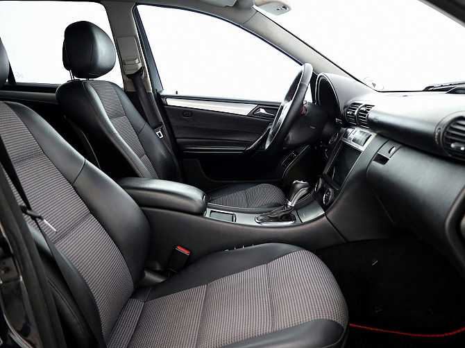 Mercedes-Benz C 320 Avantgarde Facelift ATM 3.0 CDI 165kW Tallina - foto 6