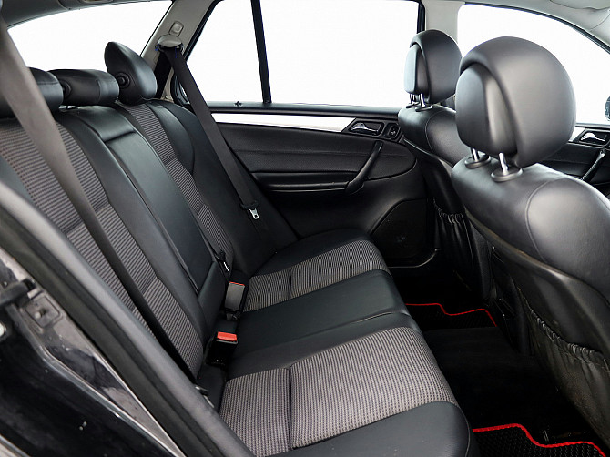 Mercedes-Benz C 320 Avantgarde Facelift ATM 3.0 CDI 165kW Tallina - foto 7