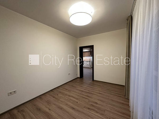 Jaunceltne, energo efektīva māja, labiekārtota apzaļumota teritorija, bruģēts piebraucamais Rīga - foto 4