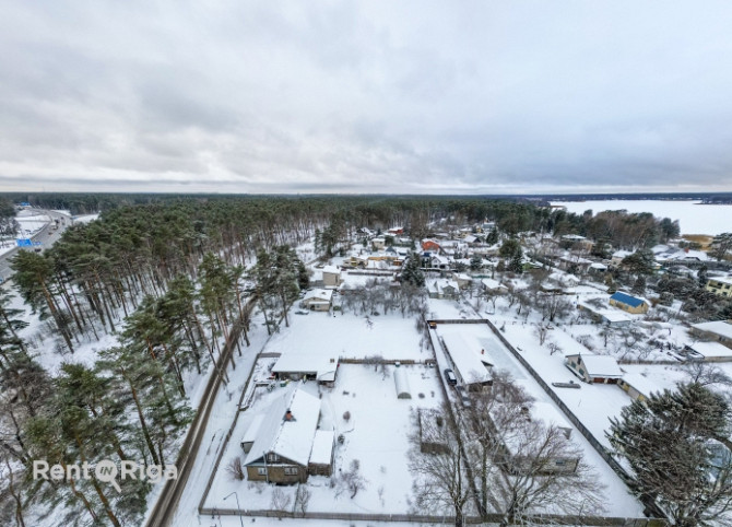 Piedāvājumā ir skaists, taisnstūrveida zemes gabals vienā no patīkamākajiem privātmāju Ādažu novads - foto 3