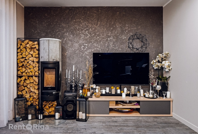 Ilgtermiņa īre. Tiek izīrēta plaša, mūsdienīga un gaiša ģimenes māja Jaundubultos ar Jūrmala - foto 2