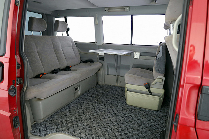 Volkswagen Multivan Facelift 2.4 TDI 57kW Tallina - foto 7