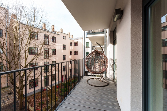 Izīrē elegantu 2-istabu dzīvokli prestižajā 