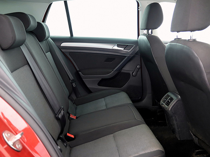 Volkswagen Golf Comfortline Facelift 1.2 63kW Tallina - foto 7