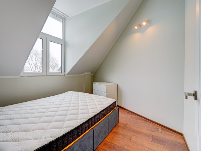 Предлагается уникальная мансардная квартира в новом проекте на улице Katoļu 11  с Рига - изображение 4