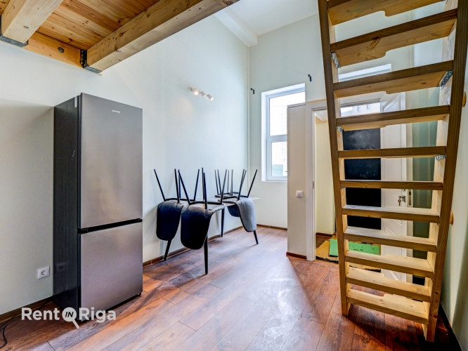 Pieejams unikāls lofta tipa dzīvoklis jaunajā projektā Katolu ielā 11  ar augstvērtīgu Rīga - foto 1