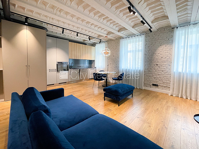 Jaunceltne, viena kvadrātmetra apsaimniekošanas maksa mēnesī  0,85 EUR, slēgts pagalms, Rīga - foto 1