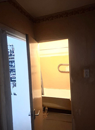 Pārdod gaišu 1 istabas dzīvokli Pļavnieku rajonā, Saharova ielā 5. Māja aprīkota ar liftu.... Rīga - foto 5